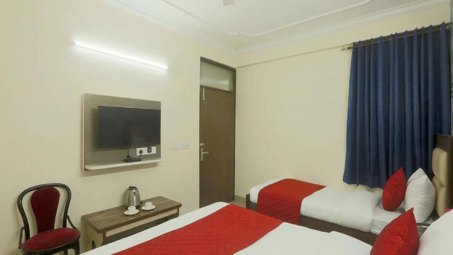 Room In Bb - Transit Stay Near Igi Airport New Delhi
